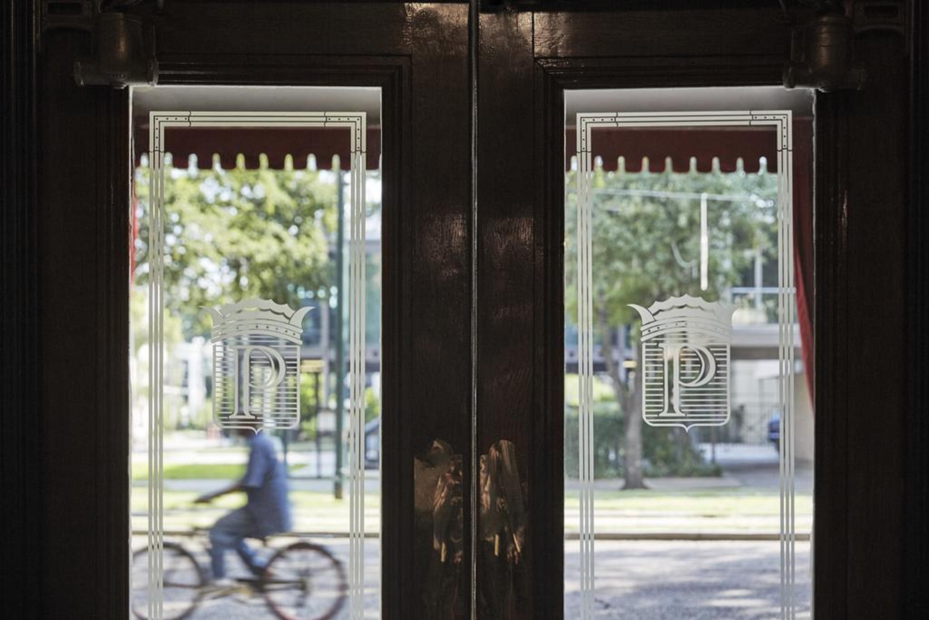 Pontchartrain St. Charles Avenue Hotel