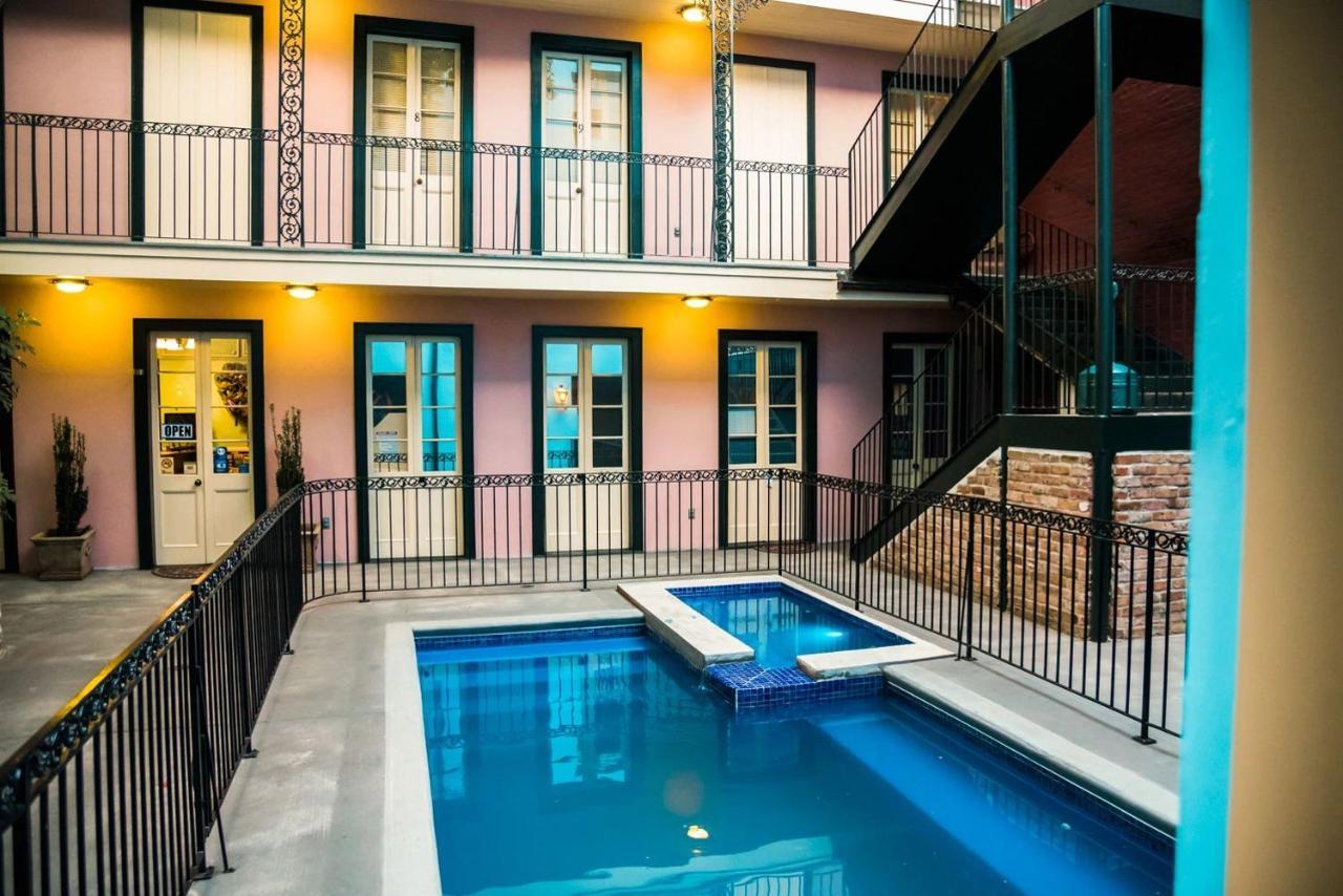 Jean Lafitte House Hotel