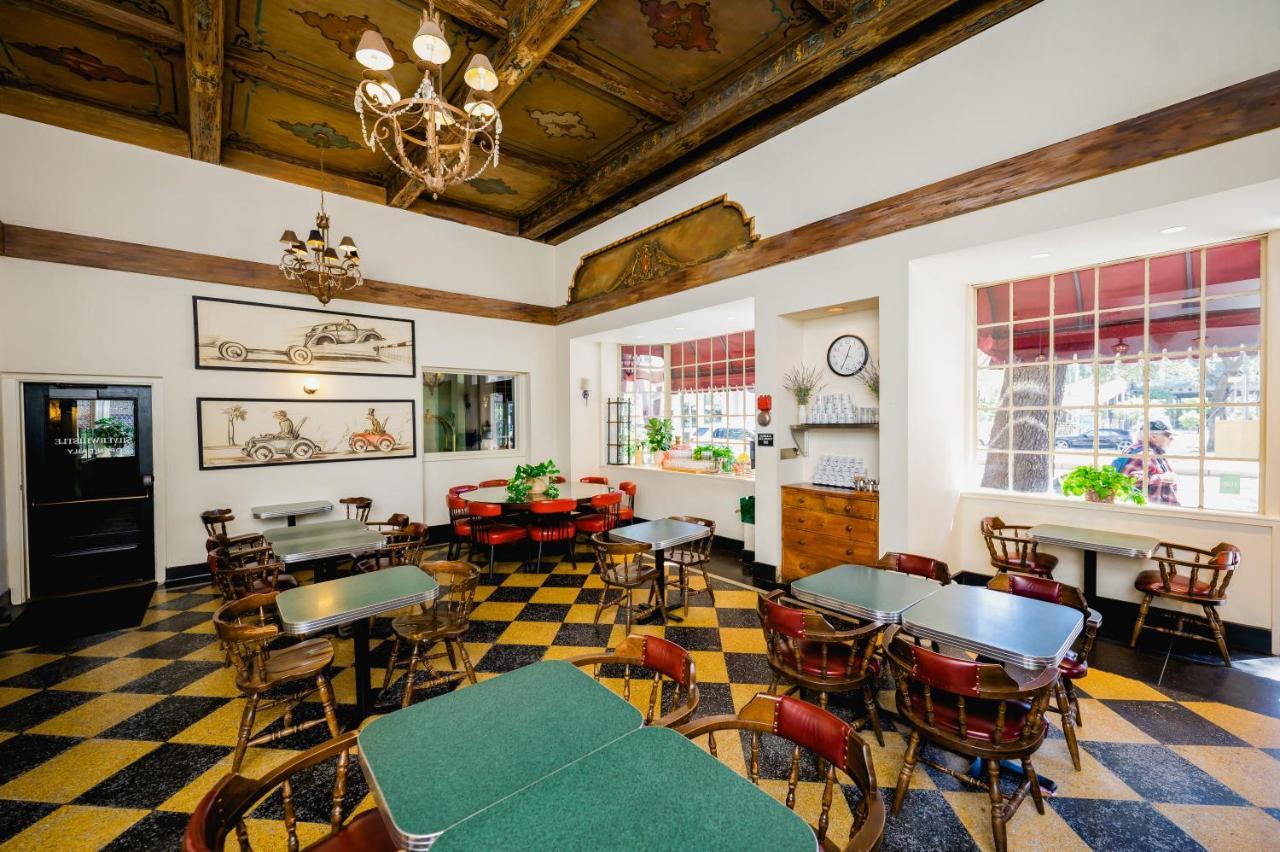 Hotel Pontchartrain St. Charles Avenue 4*