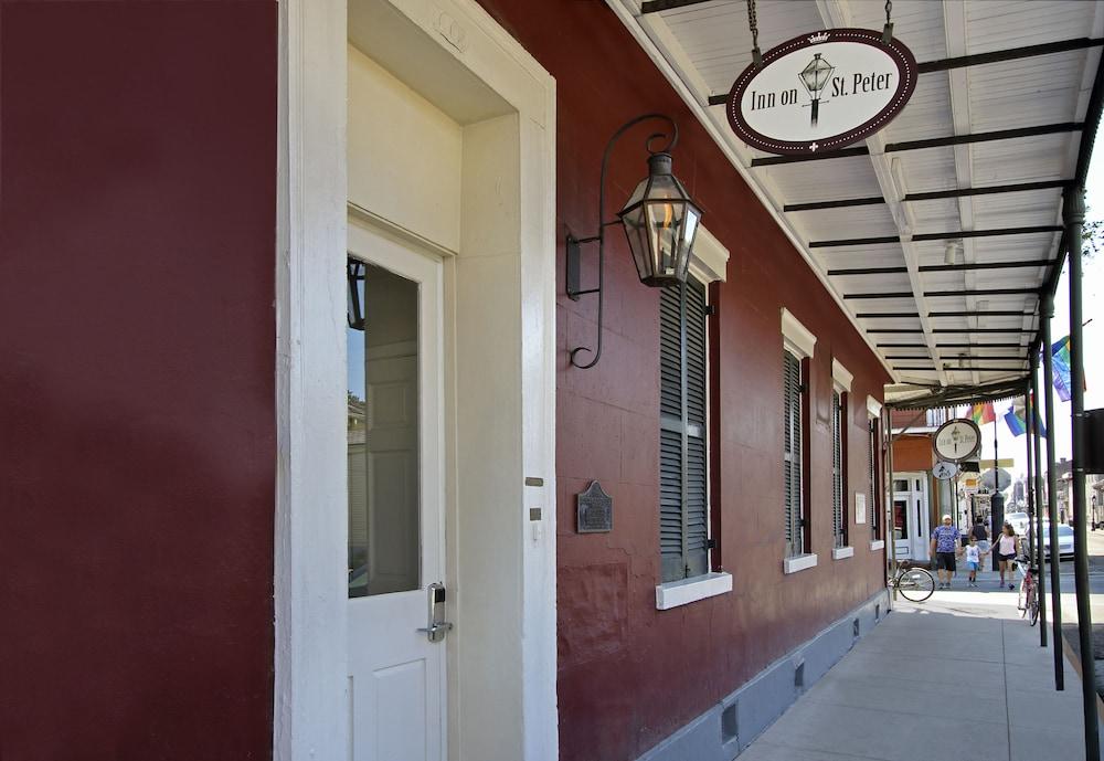 On St. Peter, A French Quarter Inn 3*