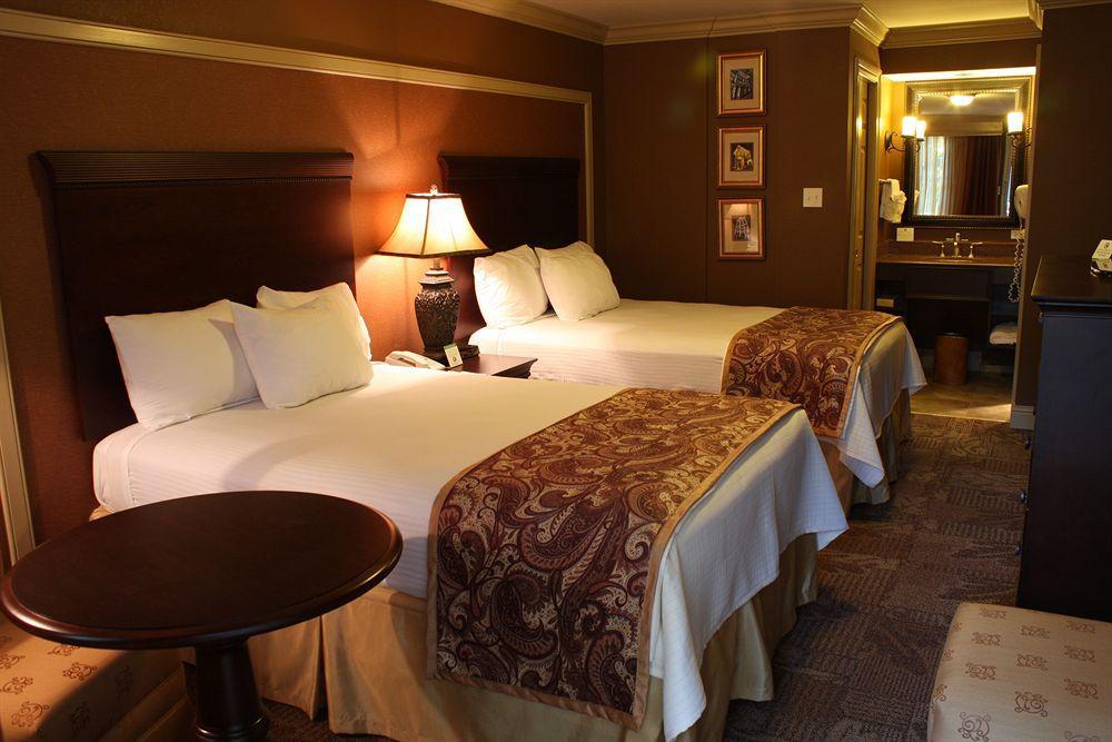 Hotel Western French Quarter Courtyard 4*