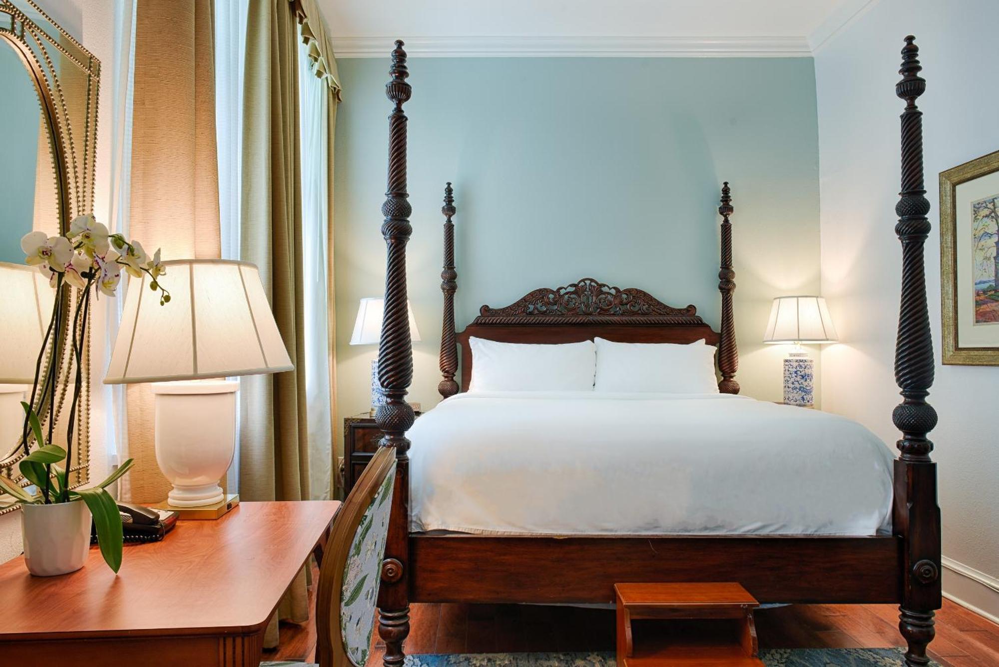 Voco St By Ihg New Orleans