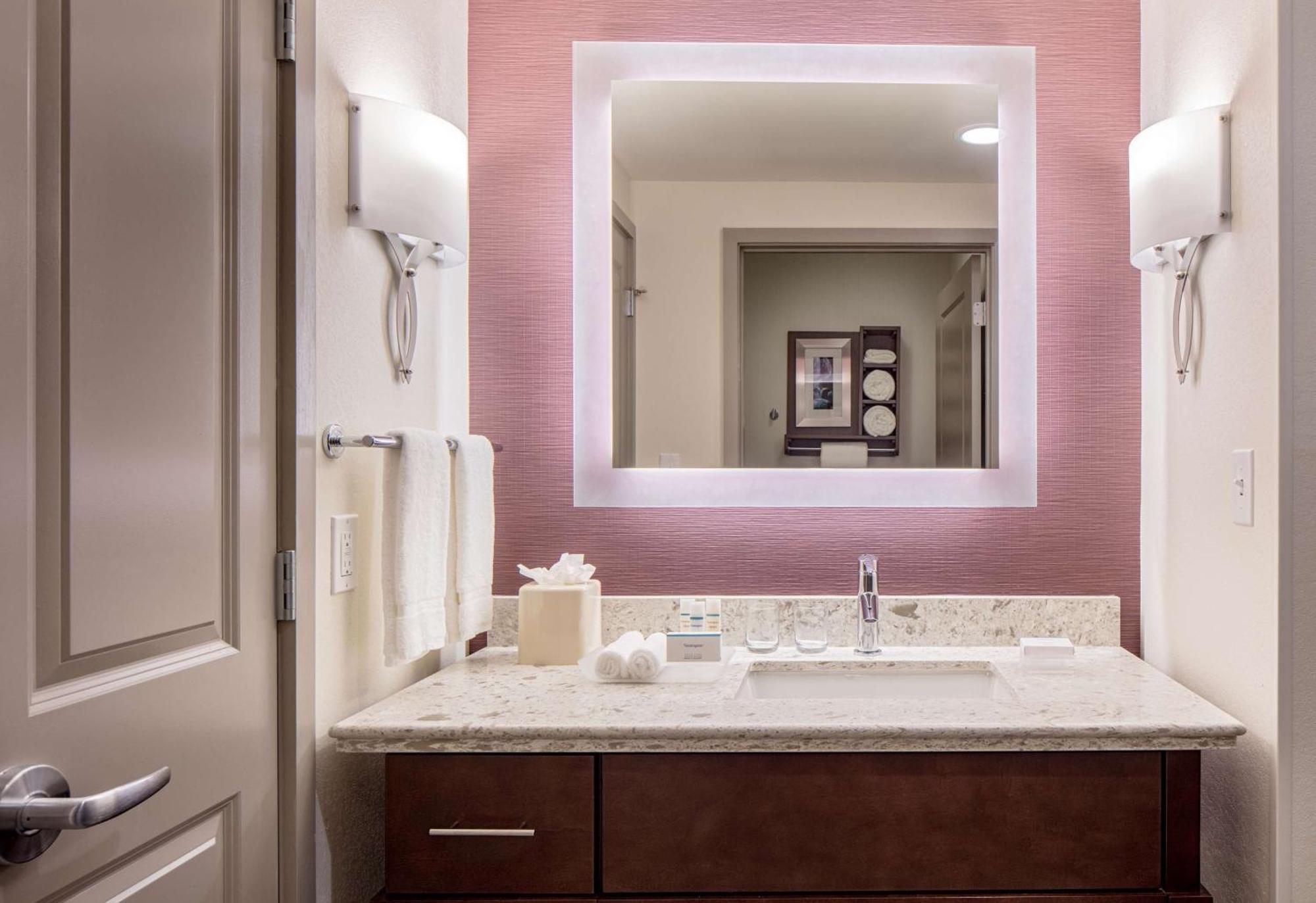 Hotel Homewood By Hilton French Quarter