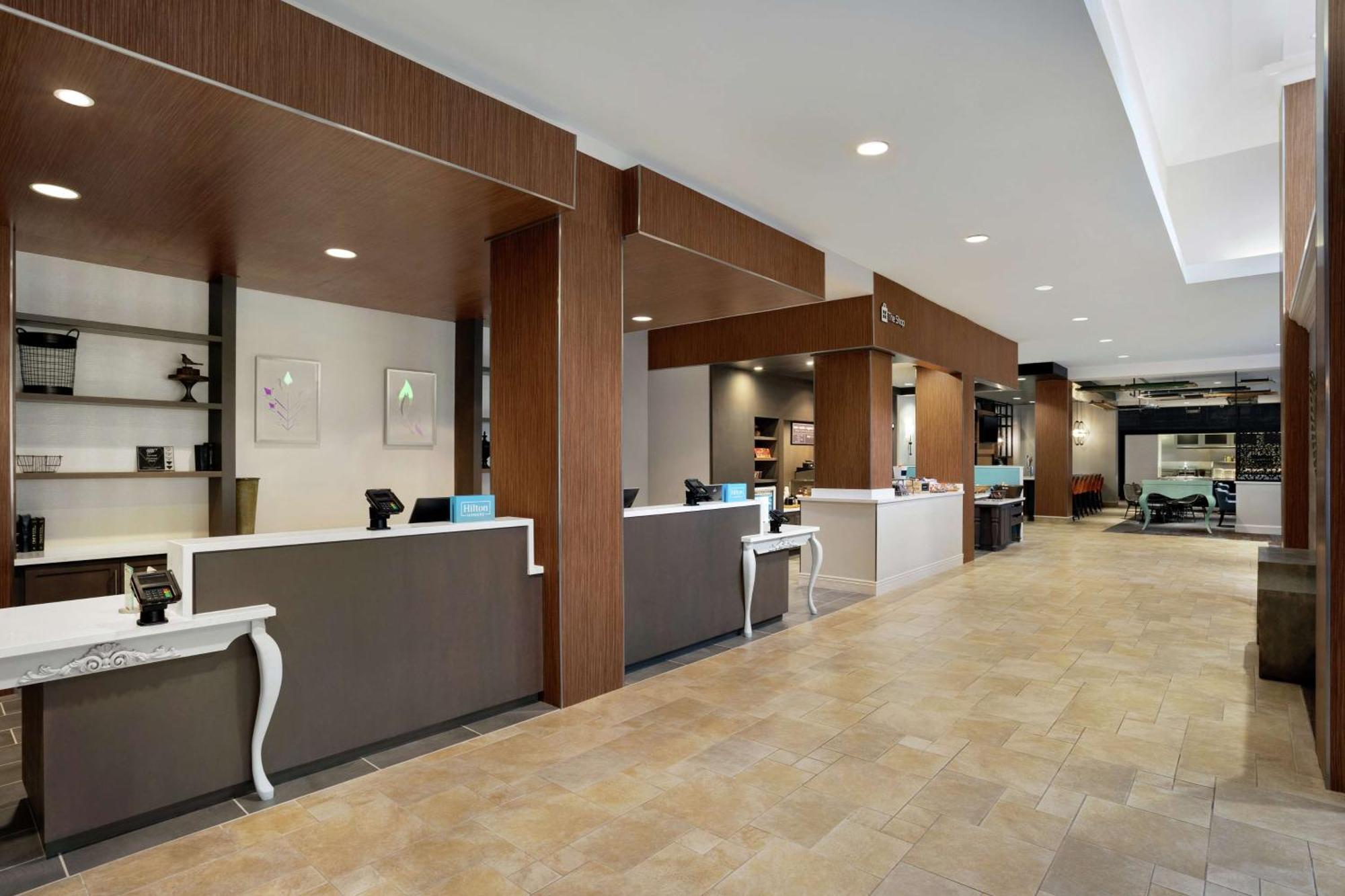 Hotel Hilton Garden Convention Center 3*