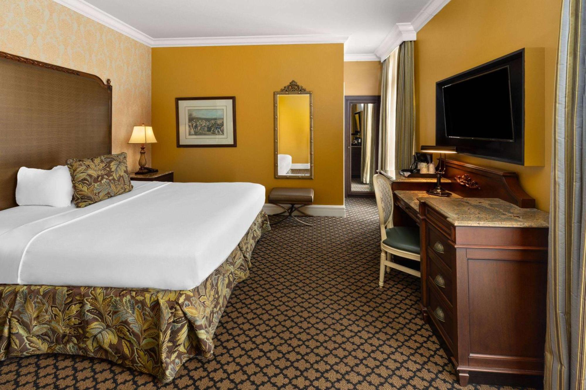 The Lafayette By Kasa 3* New Orleans
