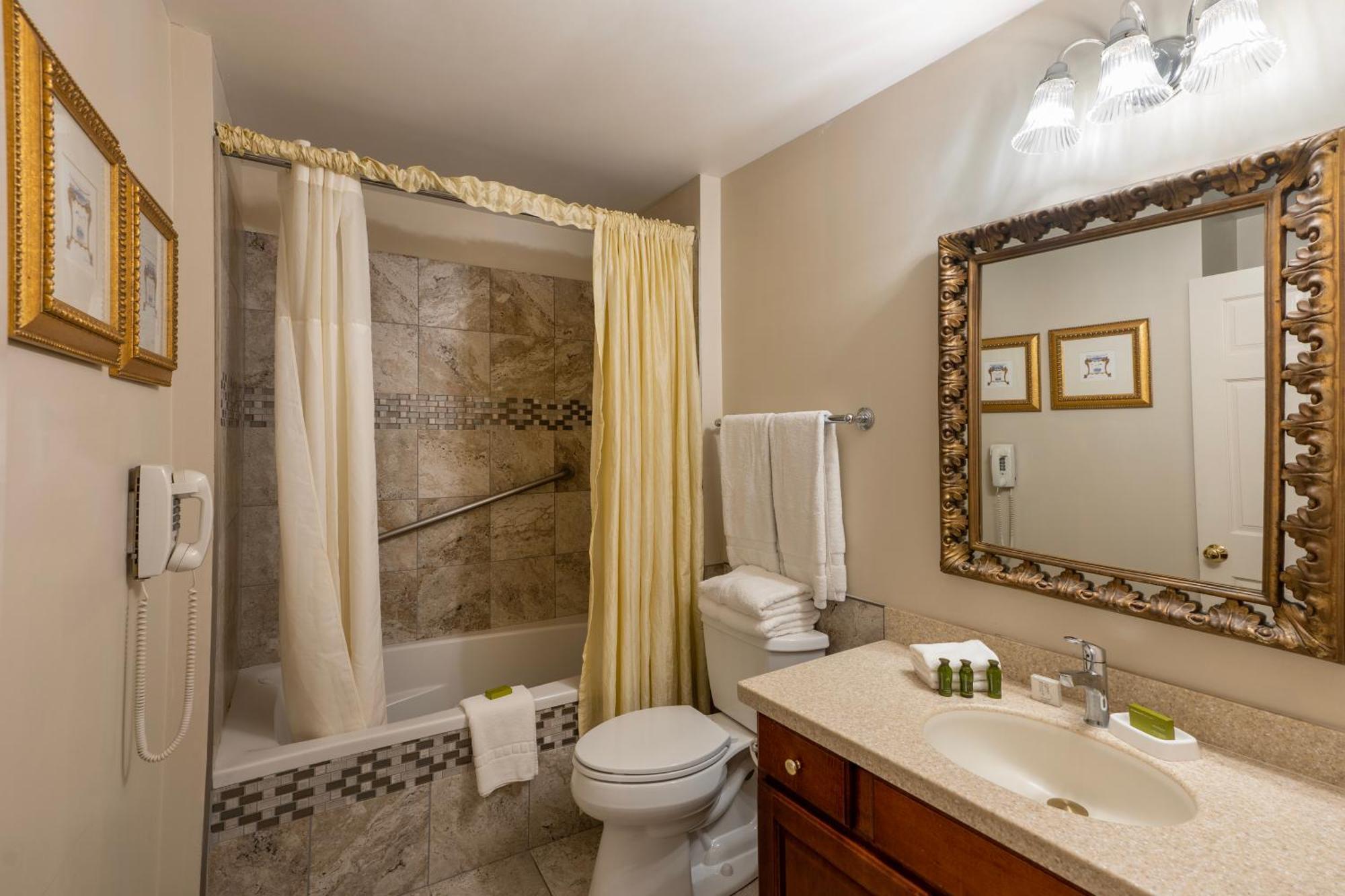 Quarter House Hotel New Orleans