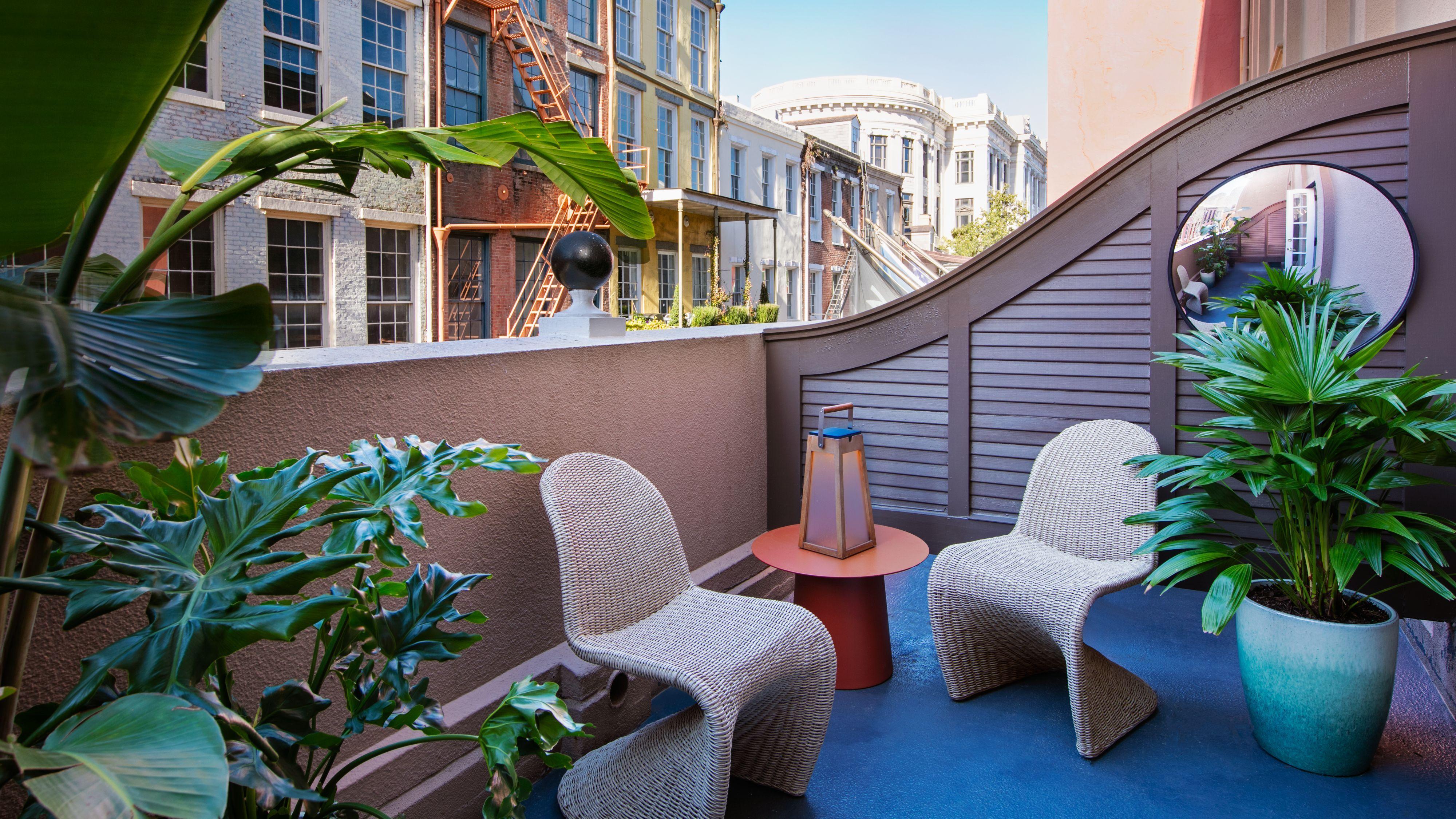 De La Poste - French Quarter, A Renaissance New Orleans