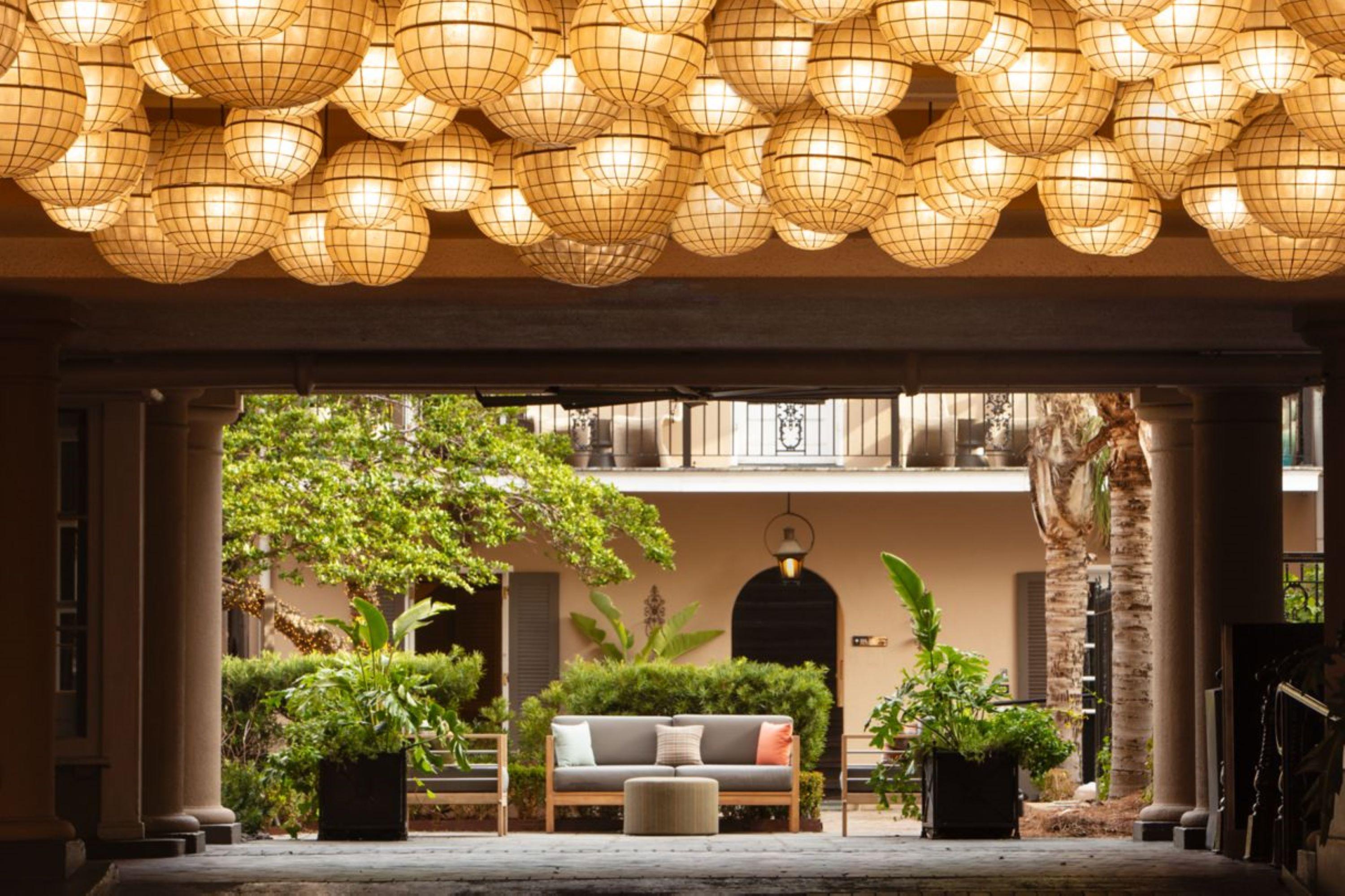 De La Poste - French Quarter, A Renaissance Hotel New Orleans