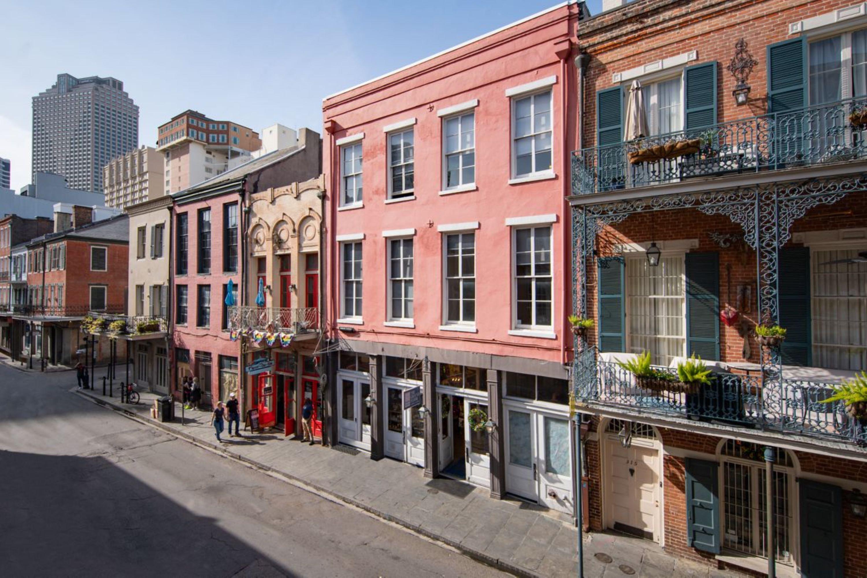 Hotel De La Poste - French Quarter, A Renaissance New Orleans