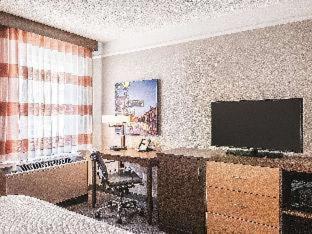 La Quinta By Wyndham Downtown New Orleans