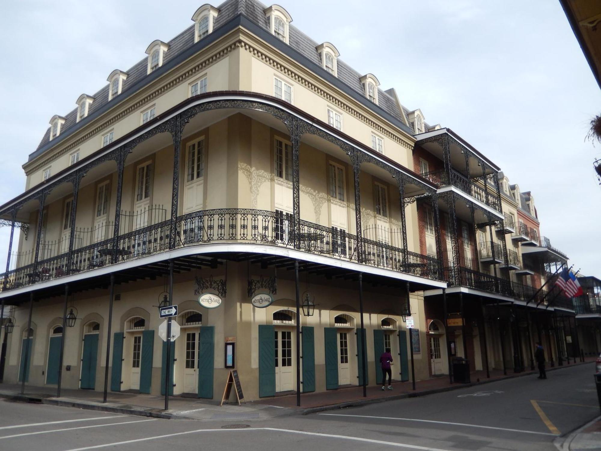St. Marie Hotel