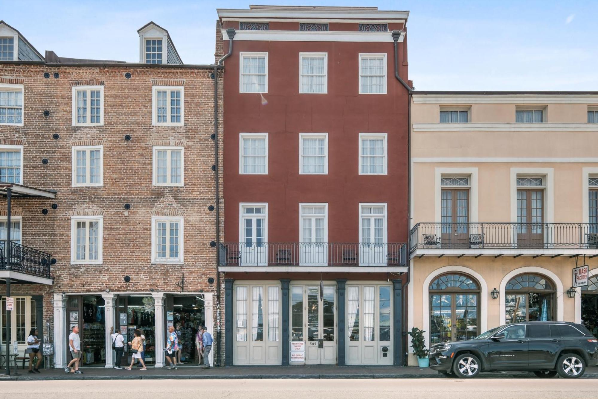 French Market Hotel