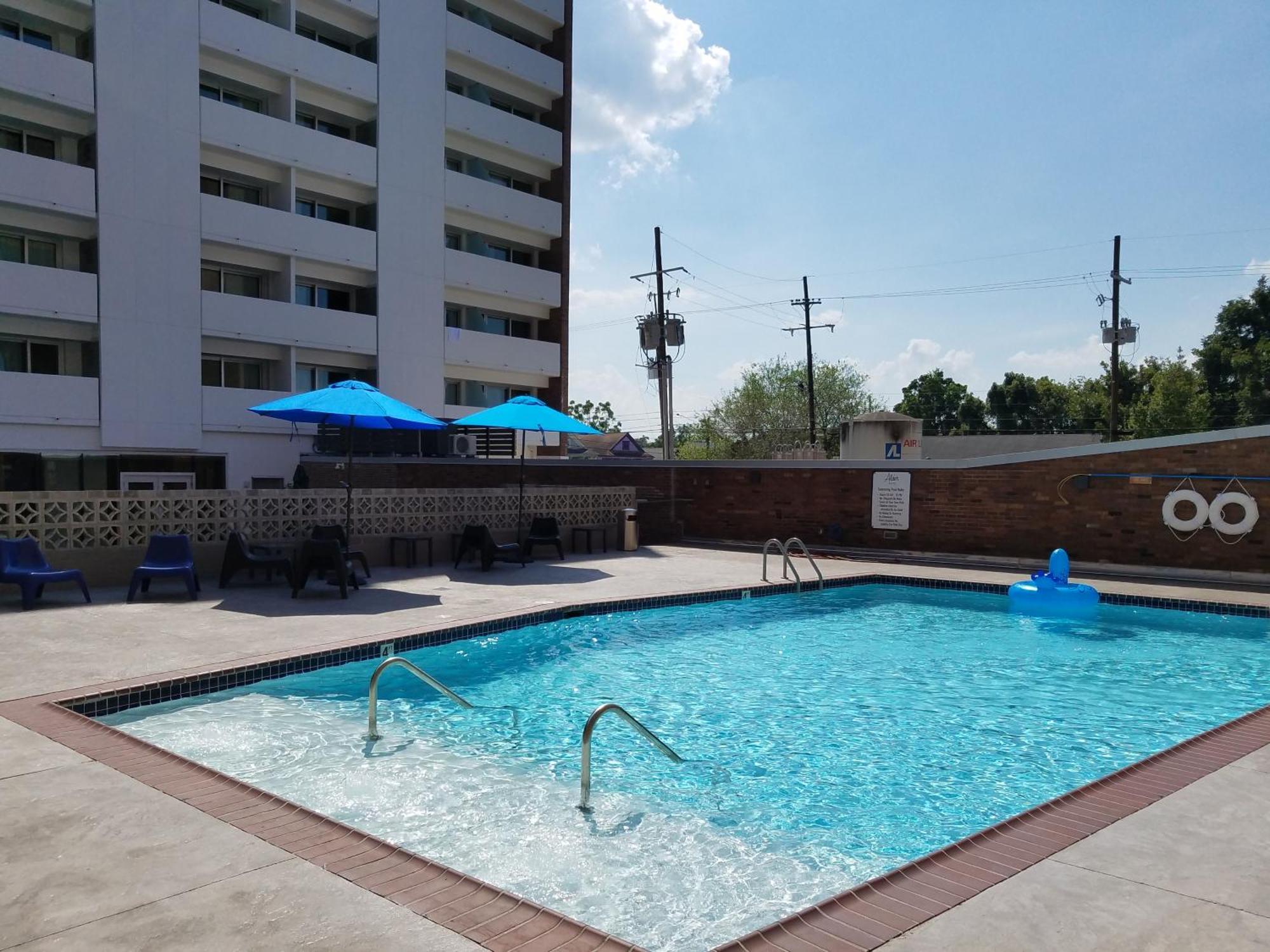 Alder Uptown Hotel 3*
