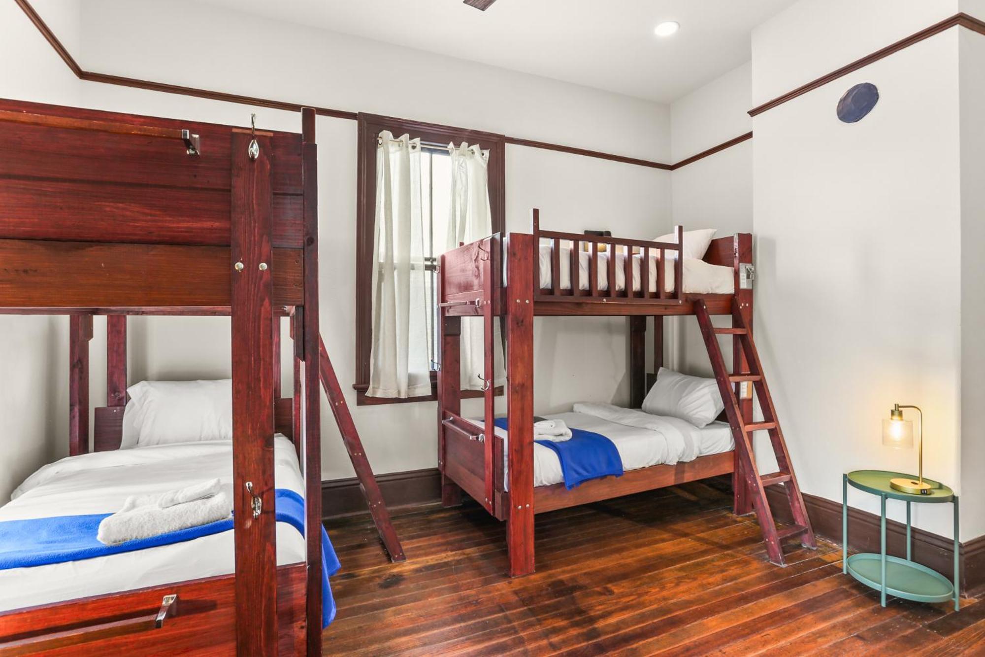 Hostel Site 61 New Orleans
