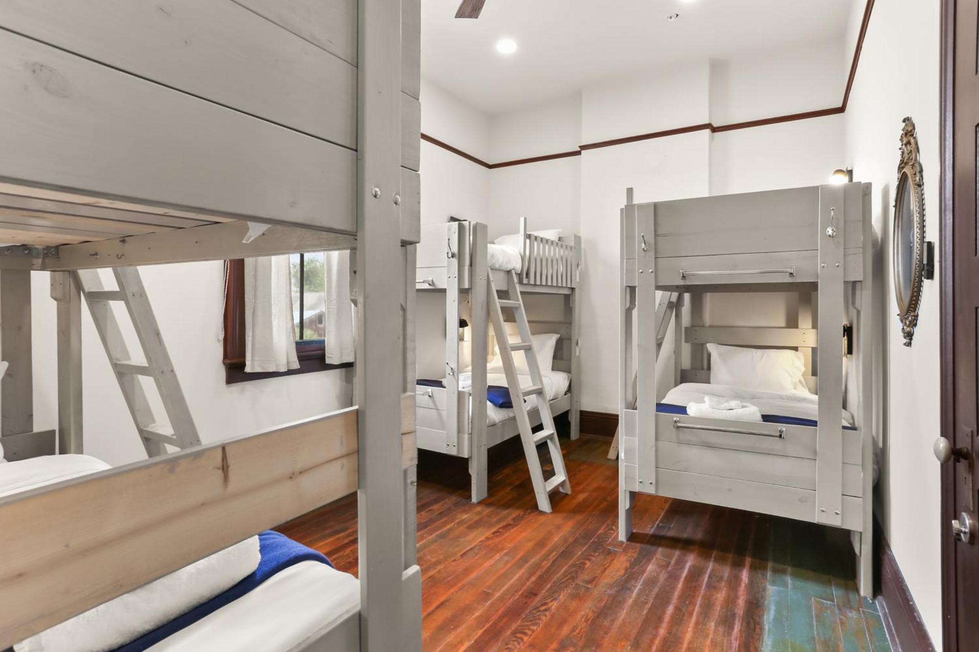 Hostel Site 61