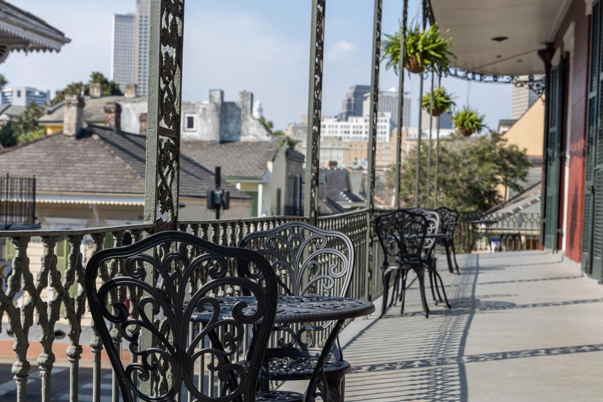 On St. Peter, A French Quarter Inn