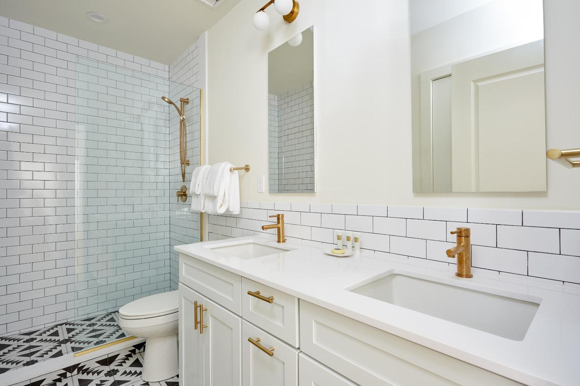 Sonder The Louie Aparthotel 4*