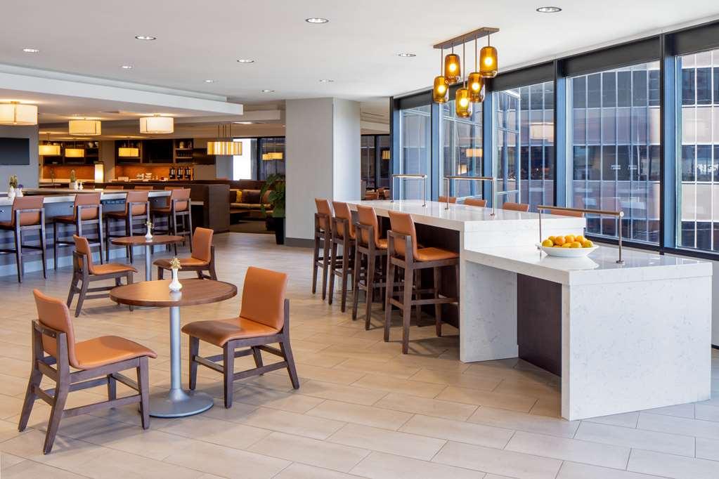 Hotel Hyatt House Downtown 3*