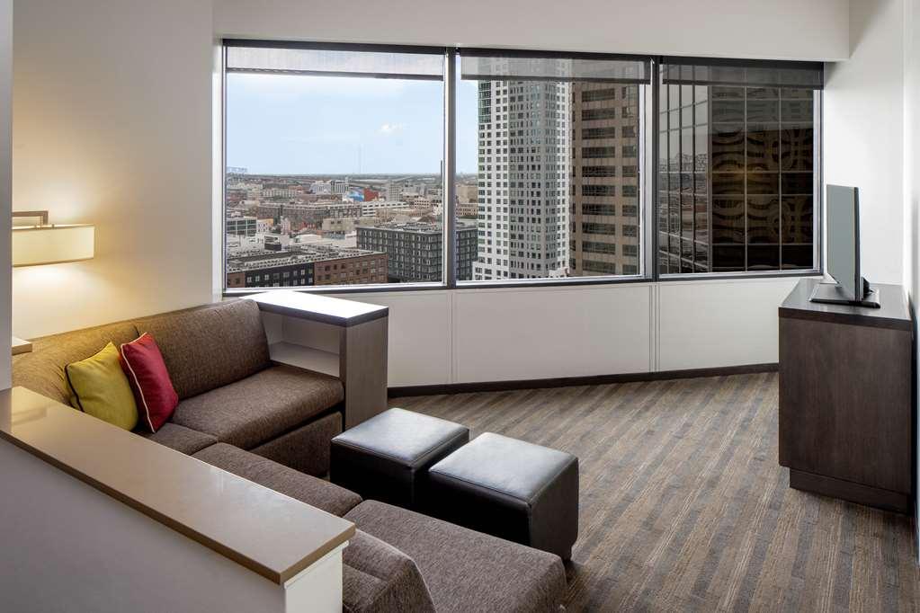 Hyatt House Downtown New Orleans