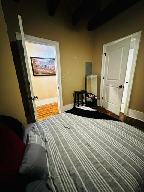 Downtown Beignet Apartment *