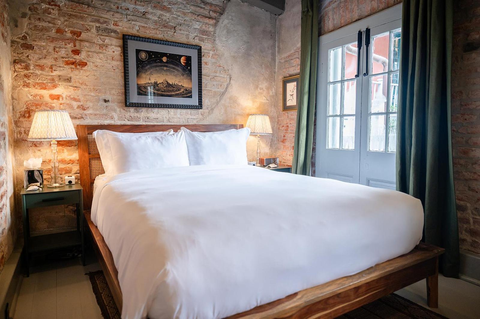 The Celestine Hotel 4*