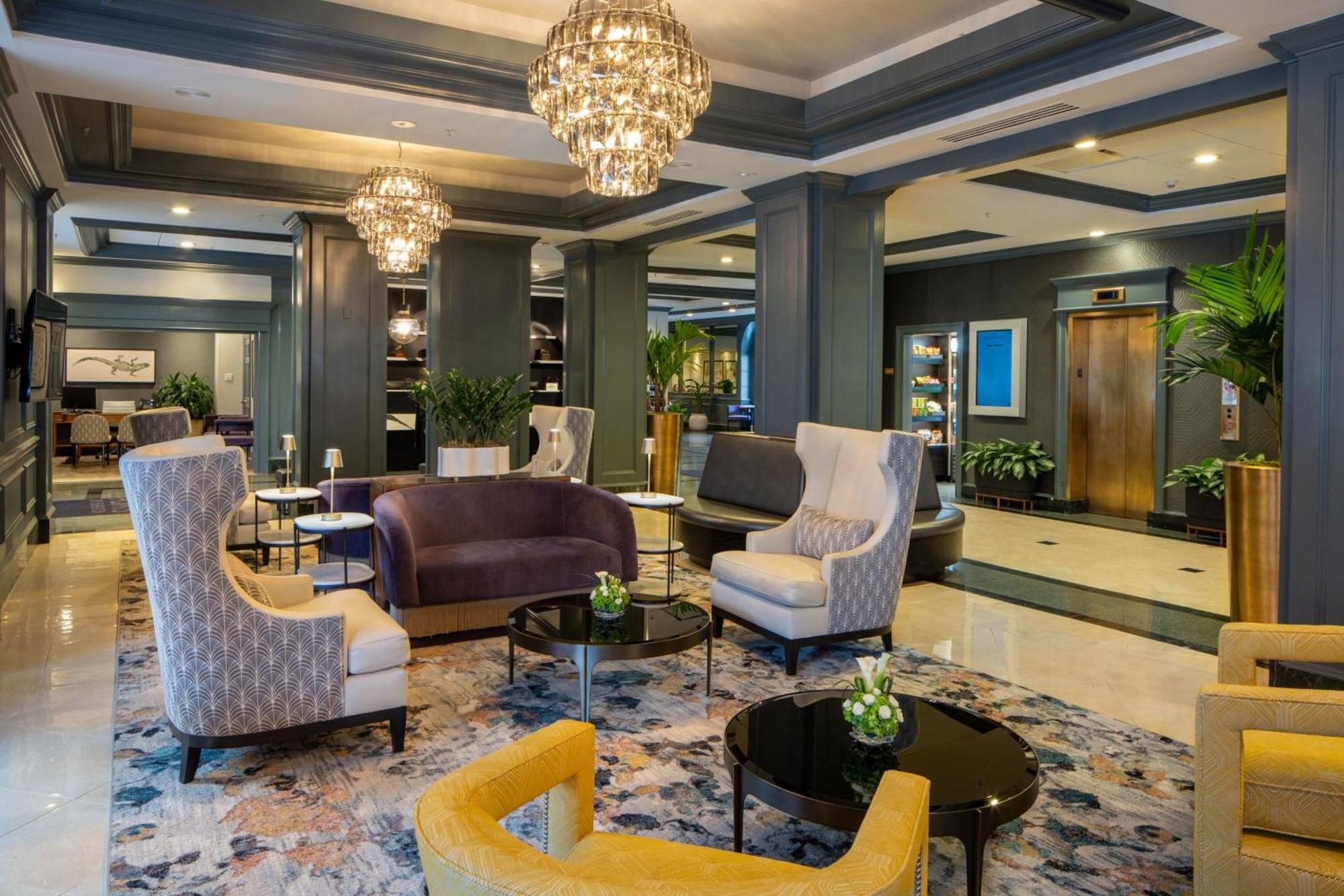 Four Points By Sheraton French Quarter Hotel 4*