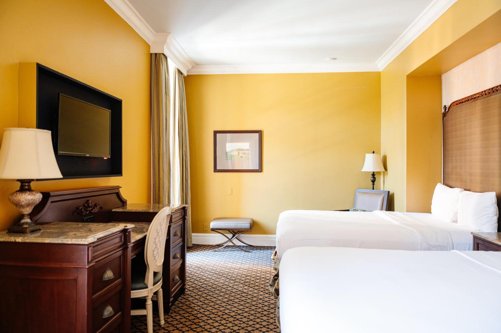 The Lafayette By Kasa Hotel New Orleans