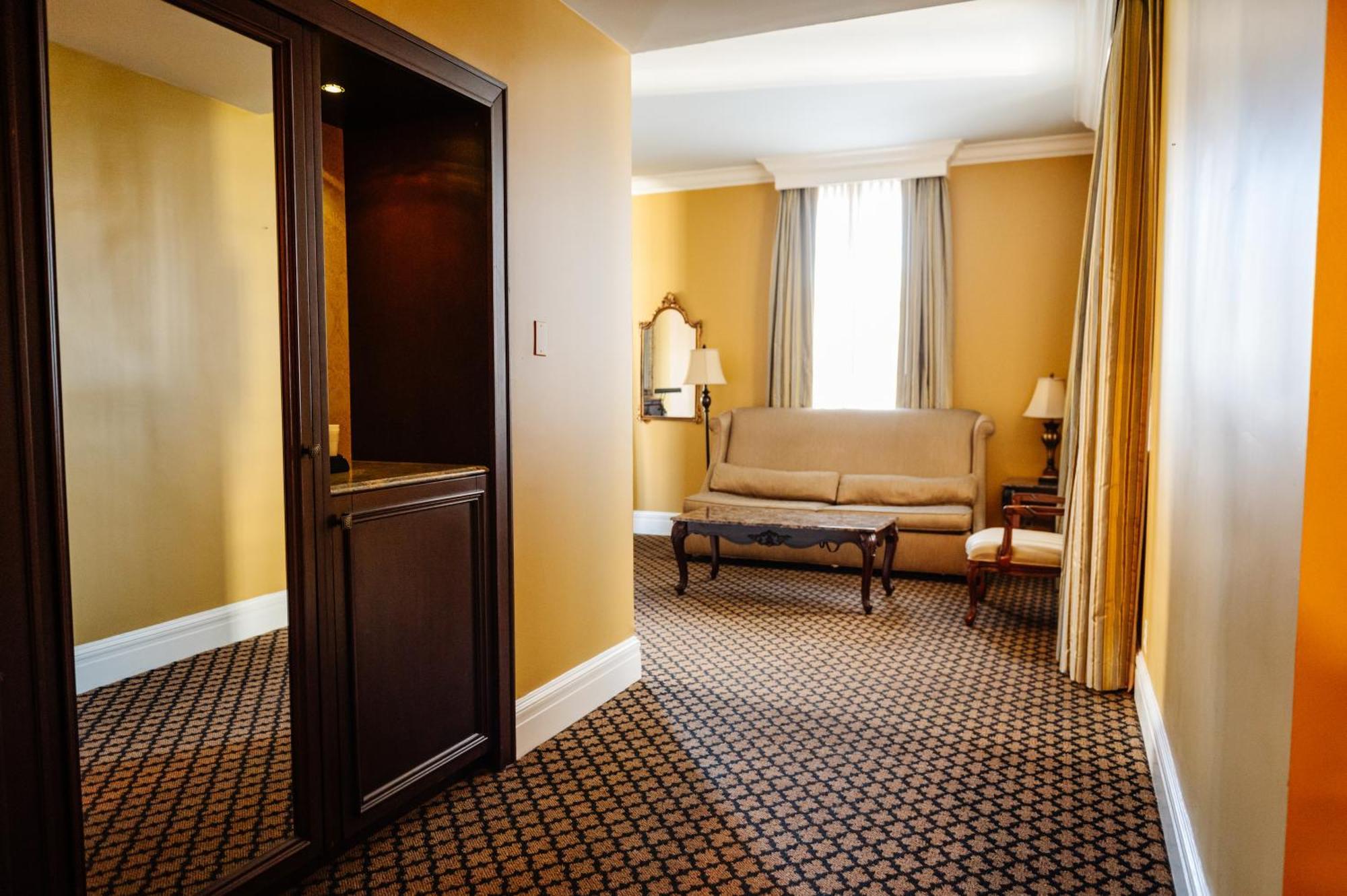 The Lafayette By Kasa Hotel