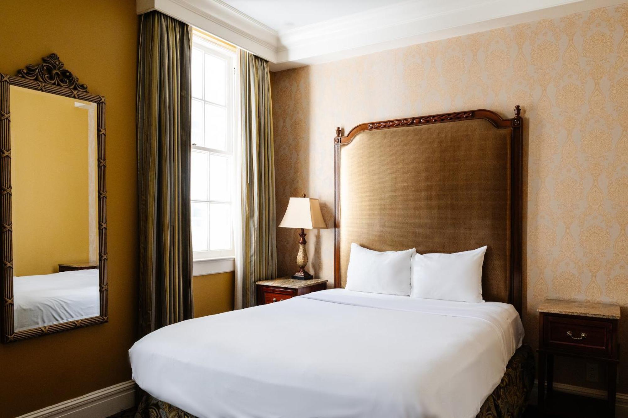 The Lafayette By Kasa 3* New Orleans