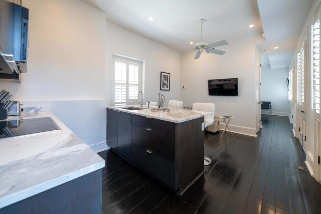 Melrose Mansion 3*