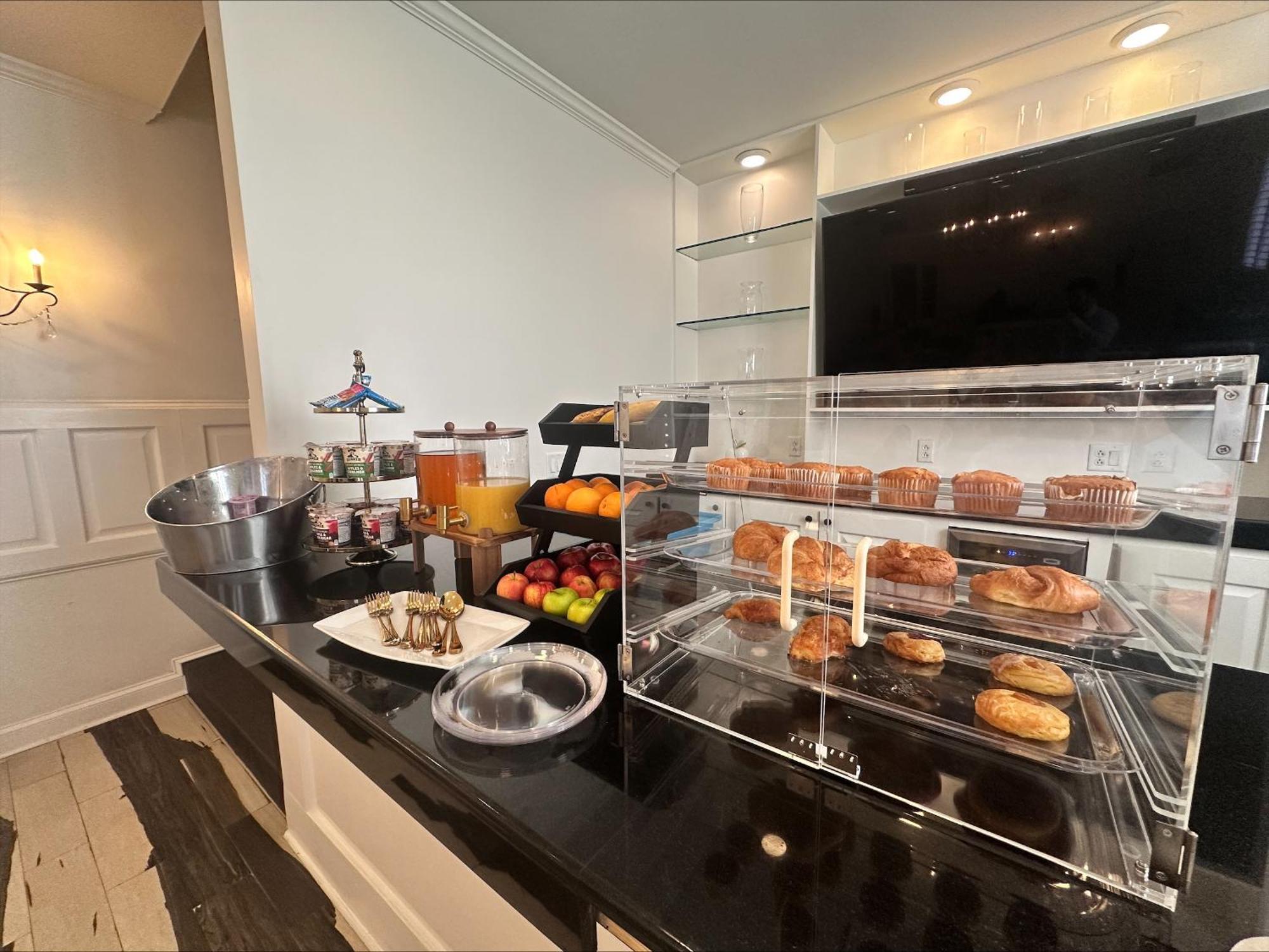 Melrose Mansion Hotel 3*