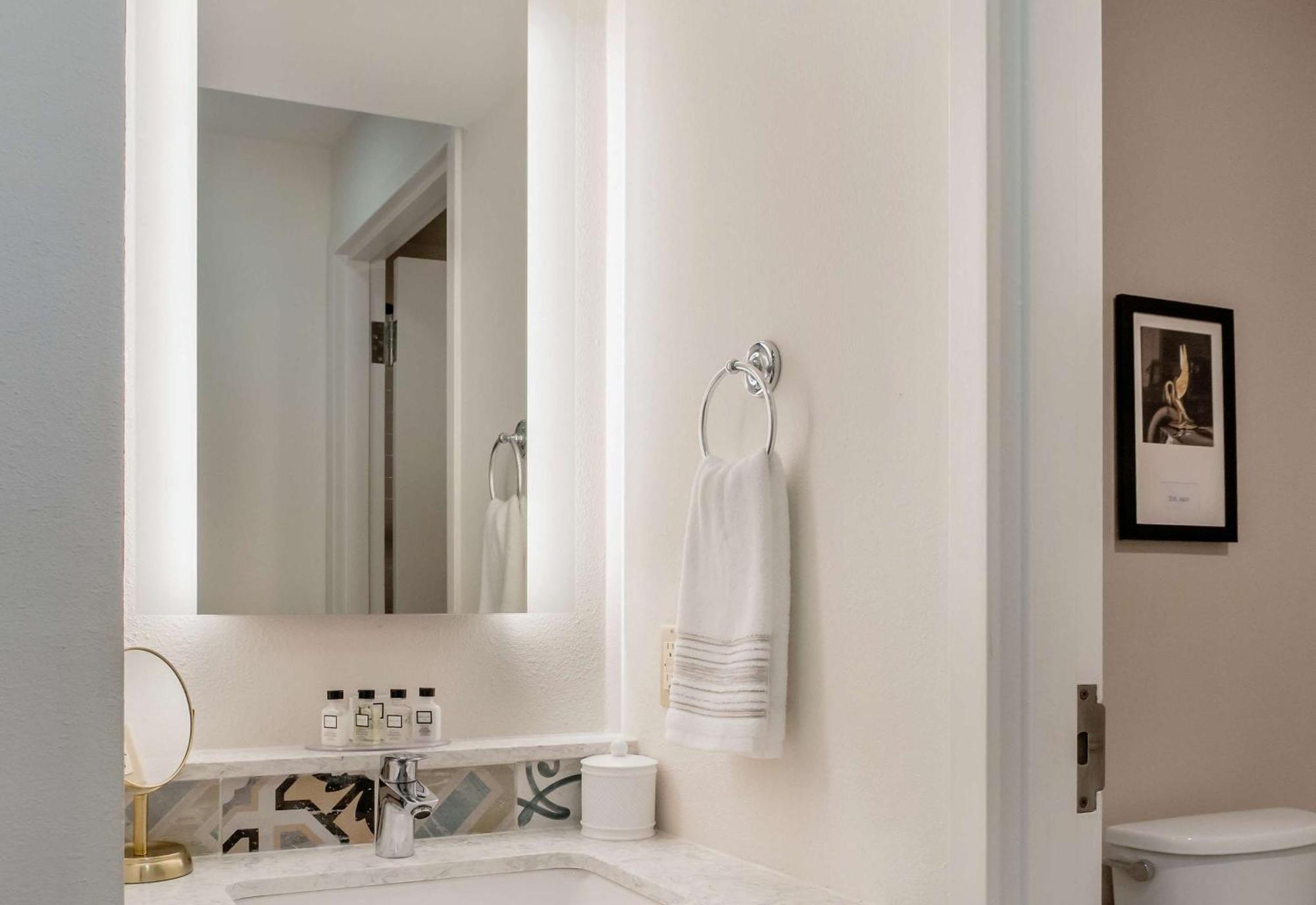 Hotel St Charles Coach House, Ascend Collection 3*