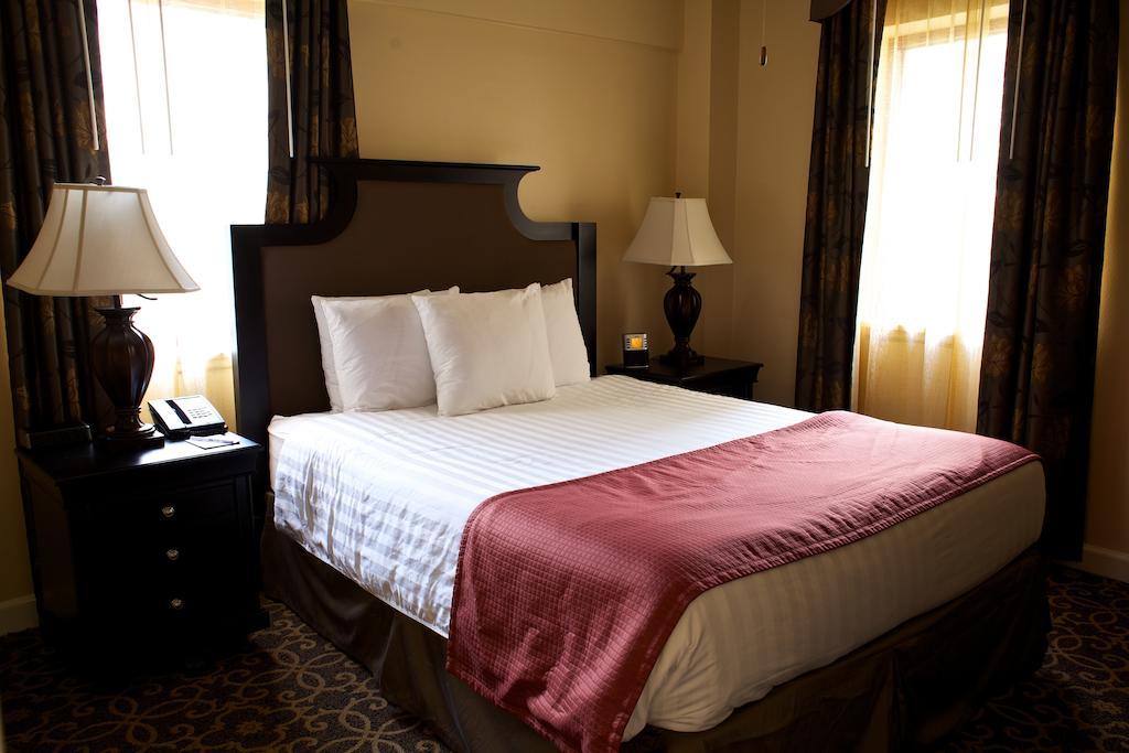 Resort Club Wyndham Avenue Plaza