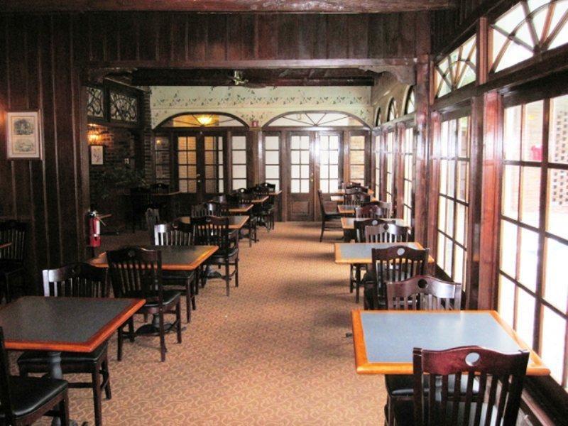 Hotel Western French Quarter Courtyard 4*