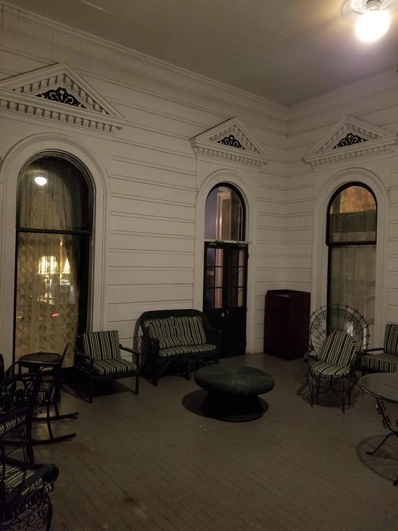 Hotel The Columns 3*