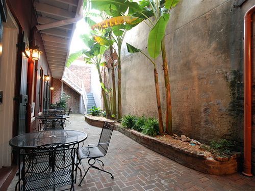 On St. Peter, A French Quarter Inn New Orleans