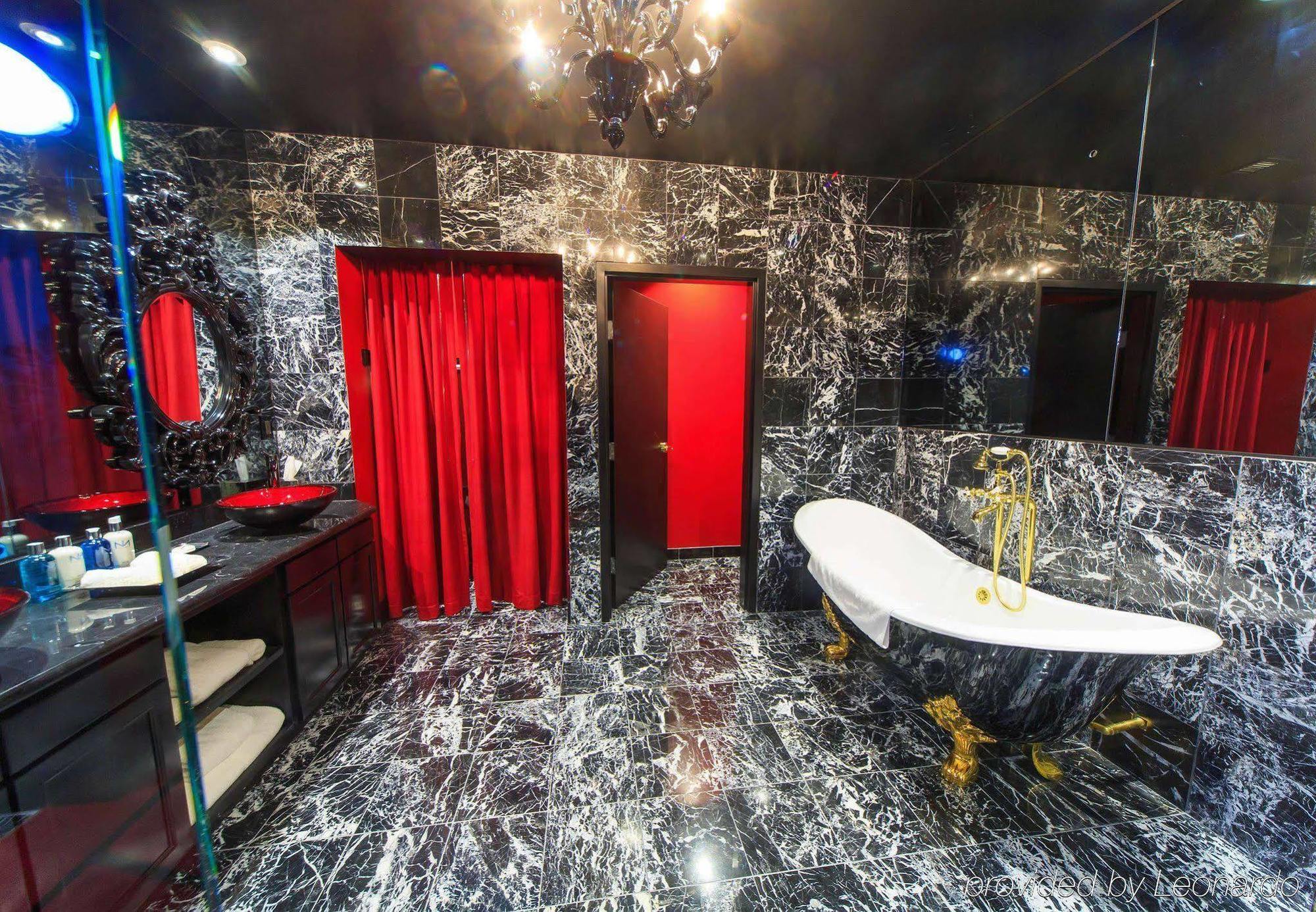The Saint Hotel, New Orleans, French Quarter, Autograph Collection 4*