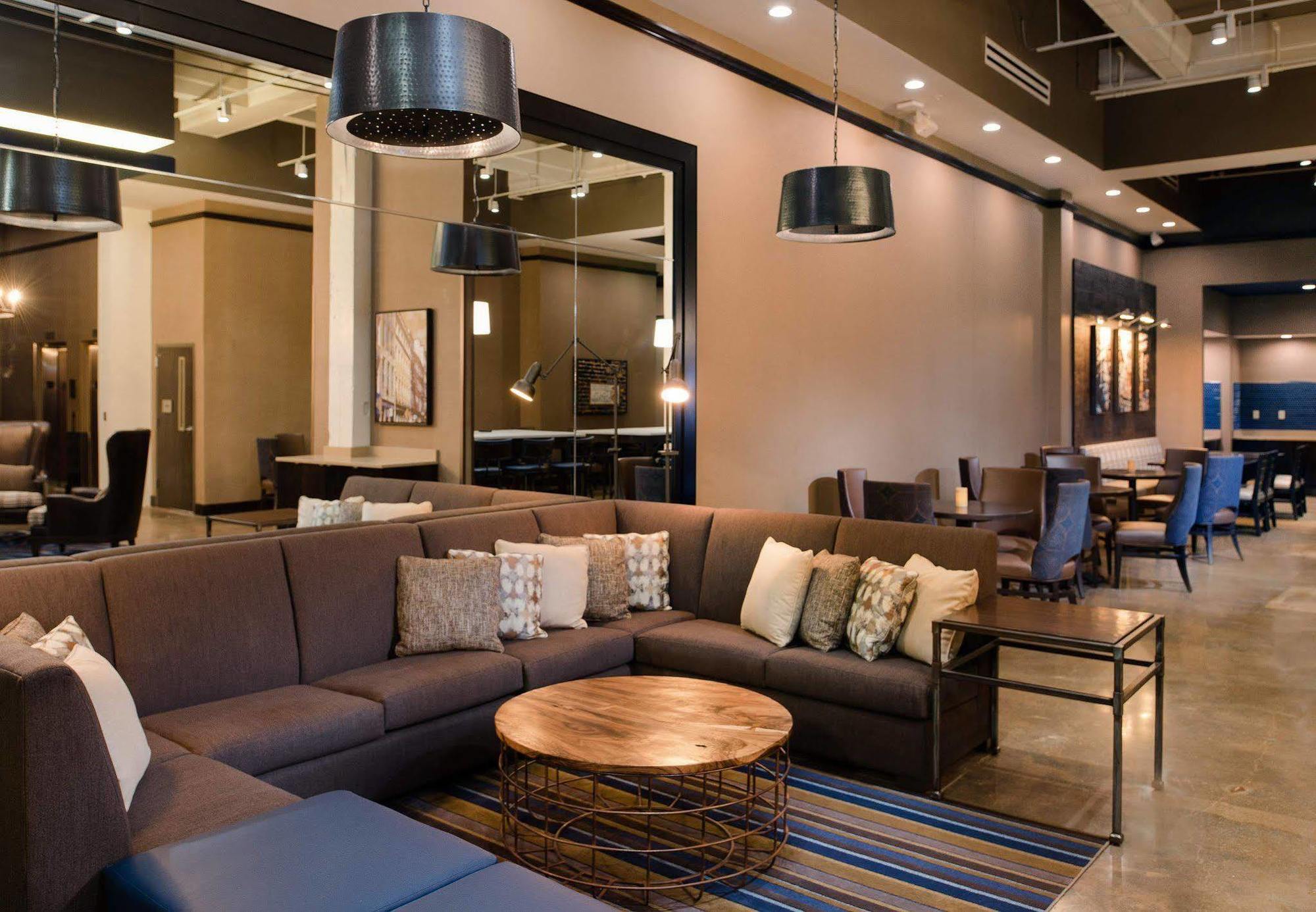 Fairfield & By Marriott Downtown/french Quarter Area
