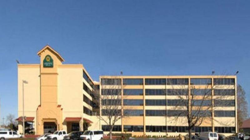 La Quinta By Wyndham Downtown Hotel New Orleans