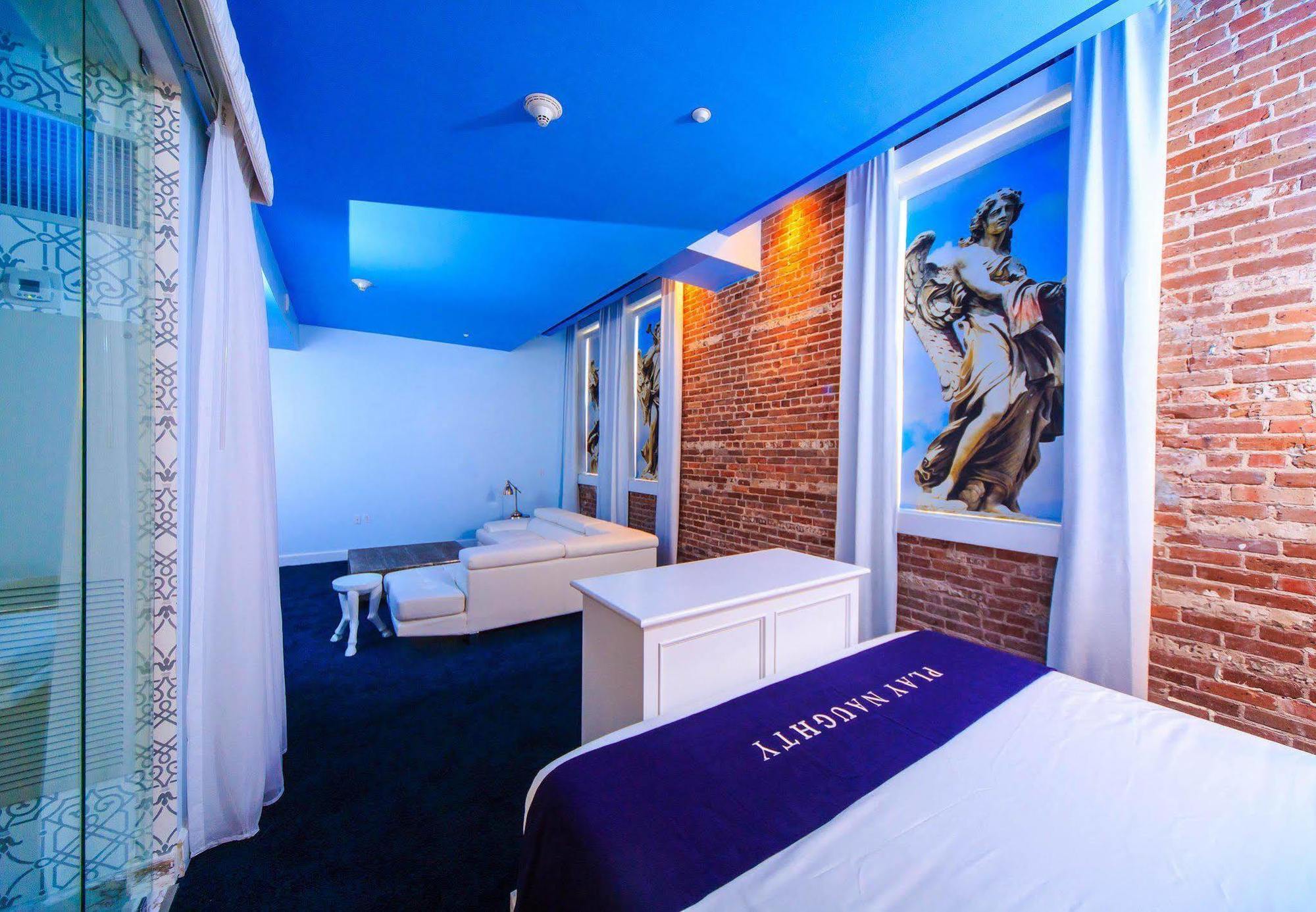 The Saint Hotel, New Orleans, French Quarter, Autograph Collection Hotel