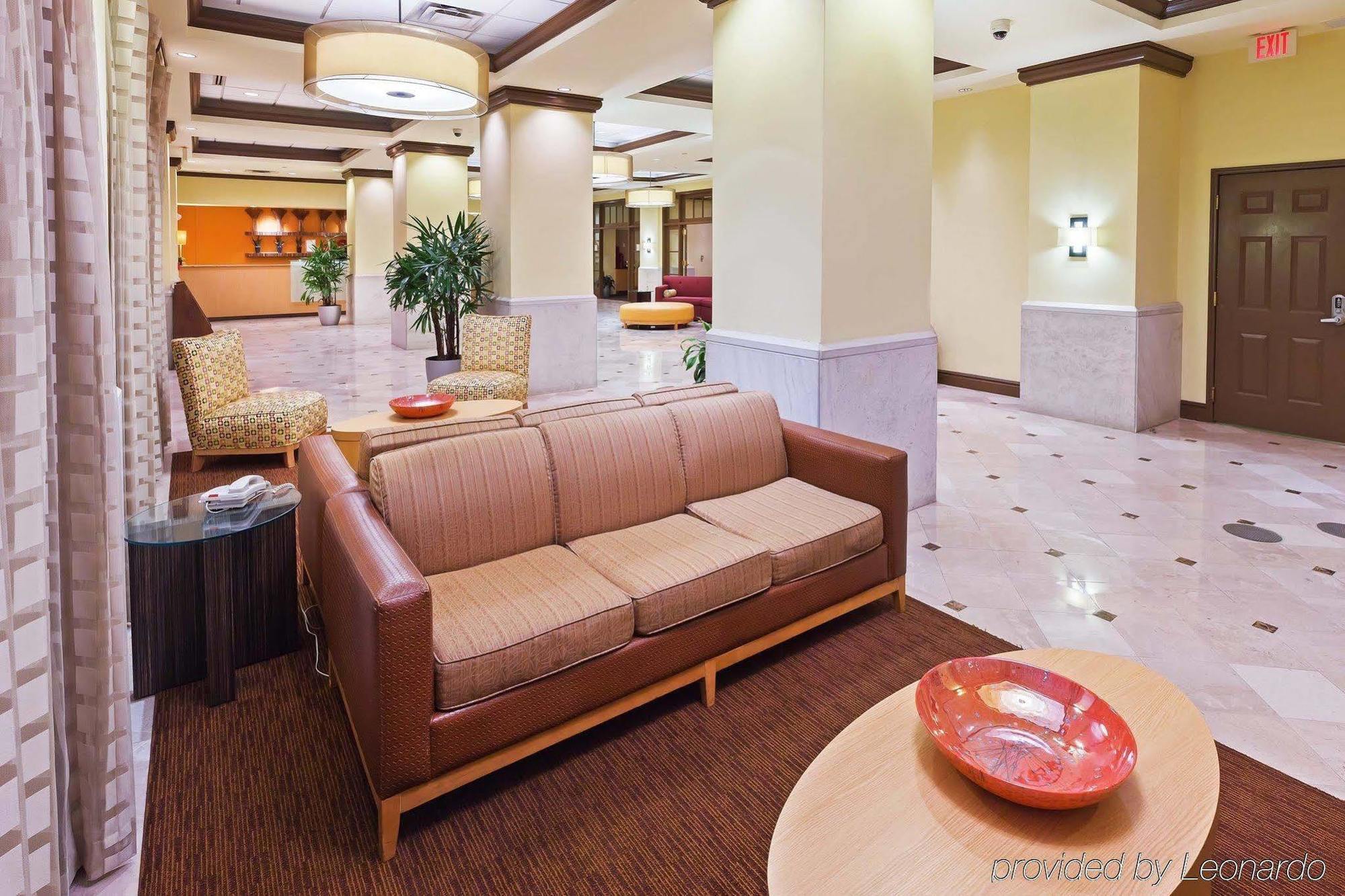 Hotel La Quinta By Wyndham Downtown