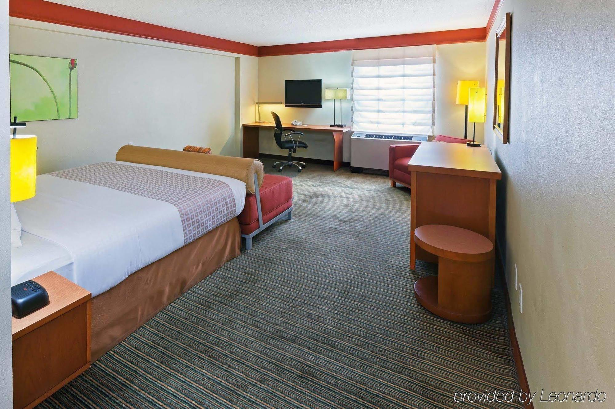 La Quinta By Wyndham Downtown Hotel 3*