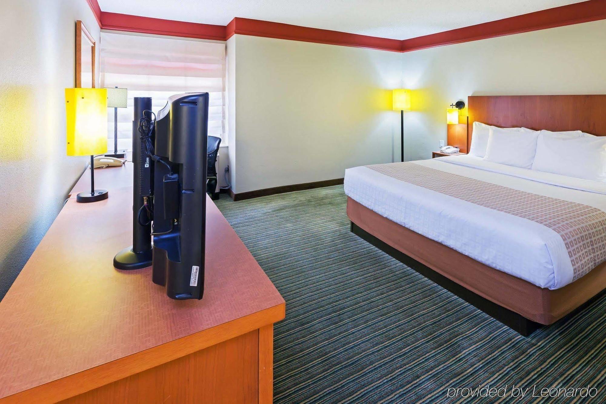 Hotel La Quinta By Wyndham Downtown New Orleans