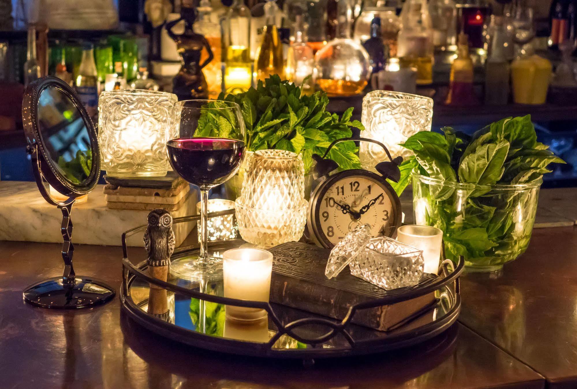 International House 4* New Orleans