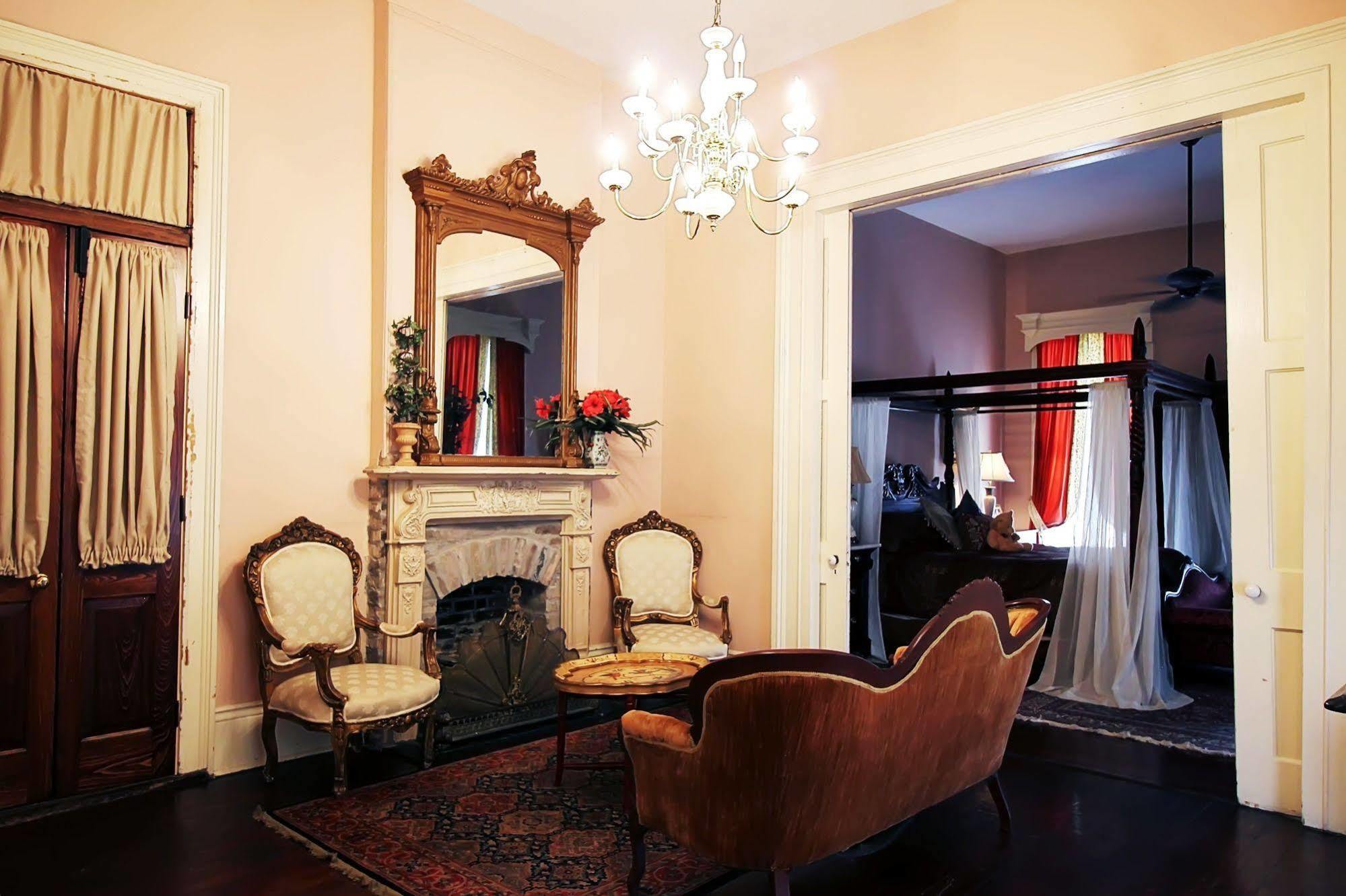 Hotel The Olivier House