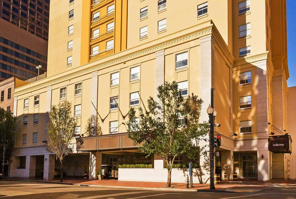 Hotel La Quinta By Wyndham Downtown