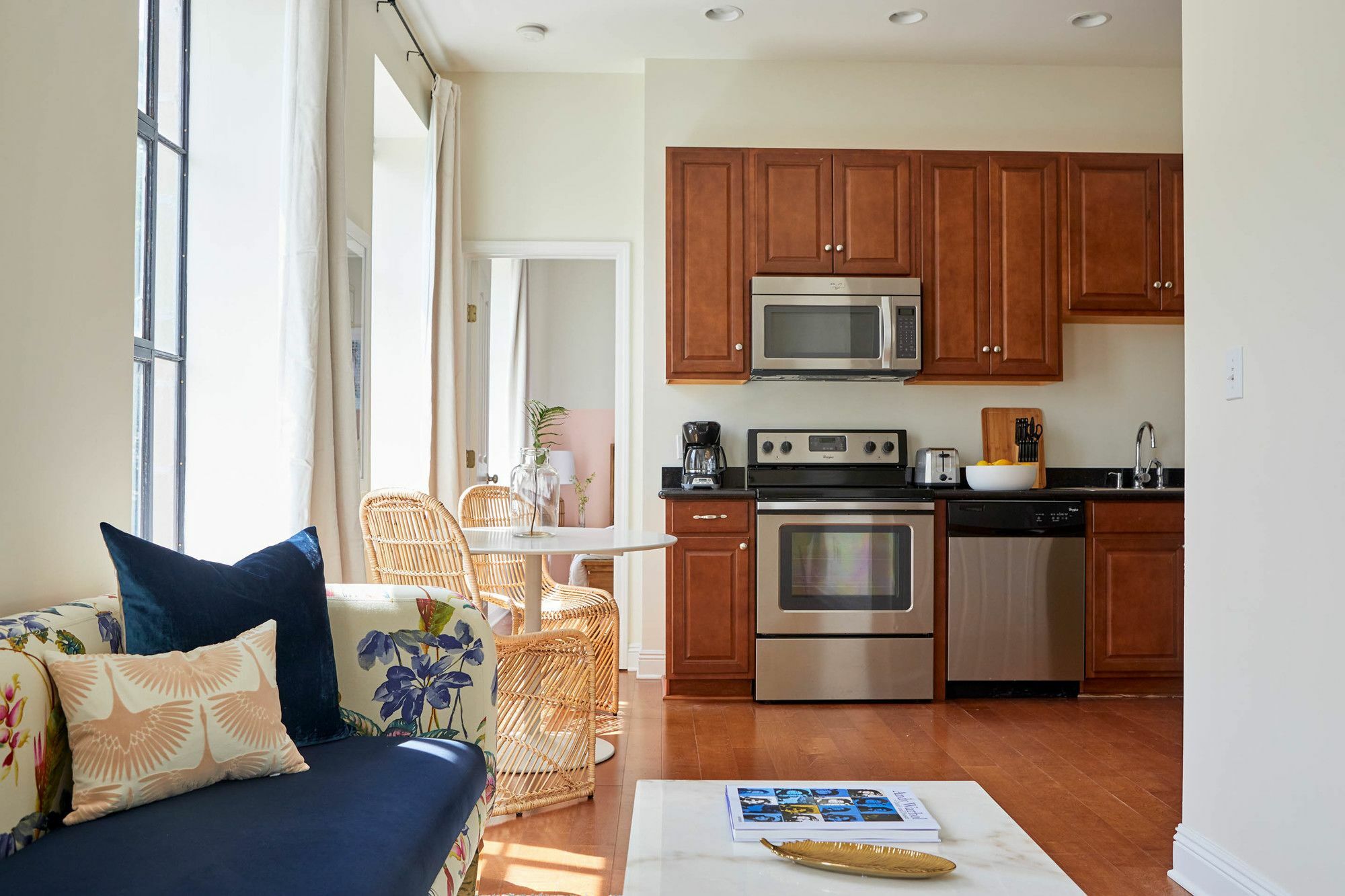 Chic 1br In Arts/warehouse District By Sonder * New Orleans