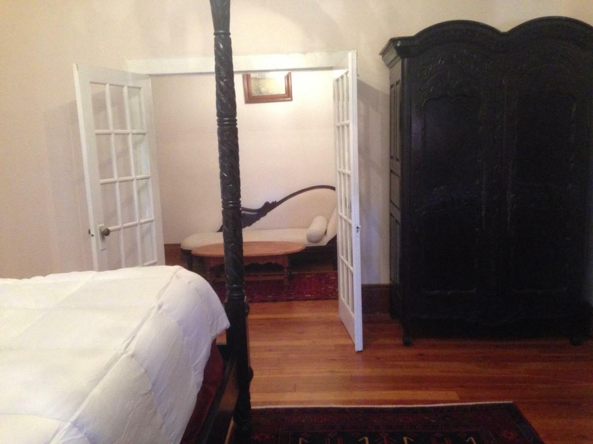 Oakview Bed & Breakfast 3*