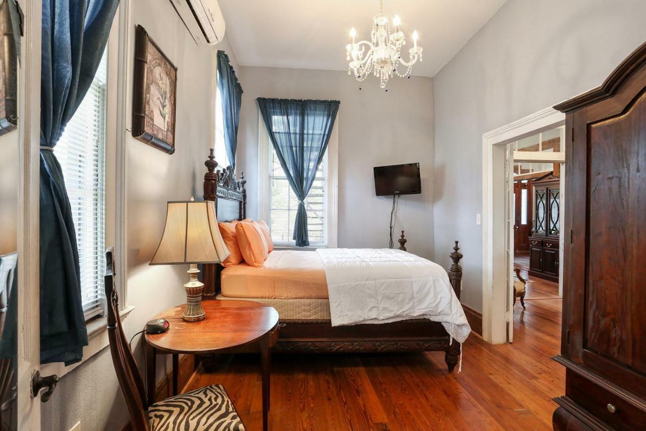 Oakview Bed & Breakfast 3*