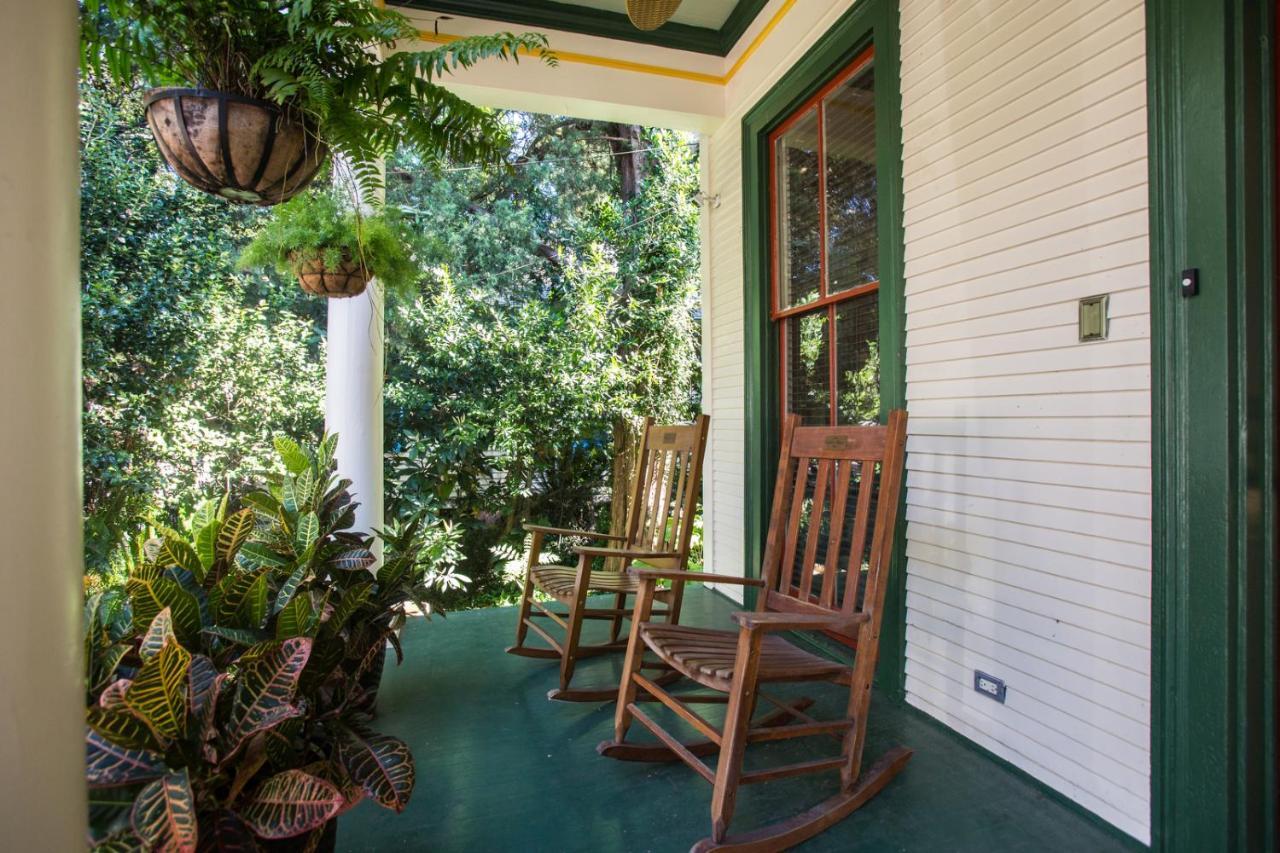 The Lookout Inn New Orleans